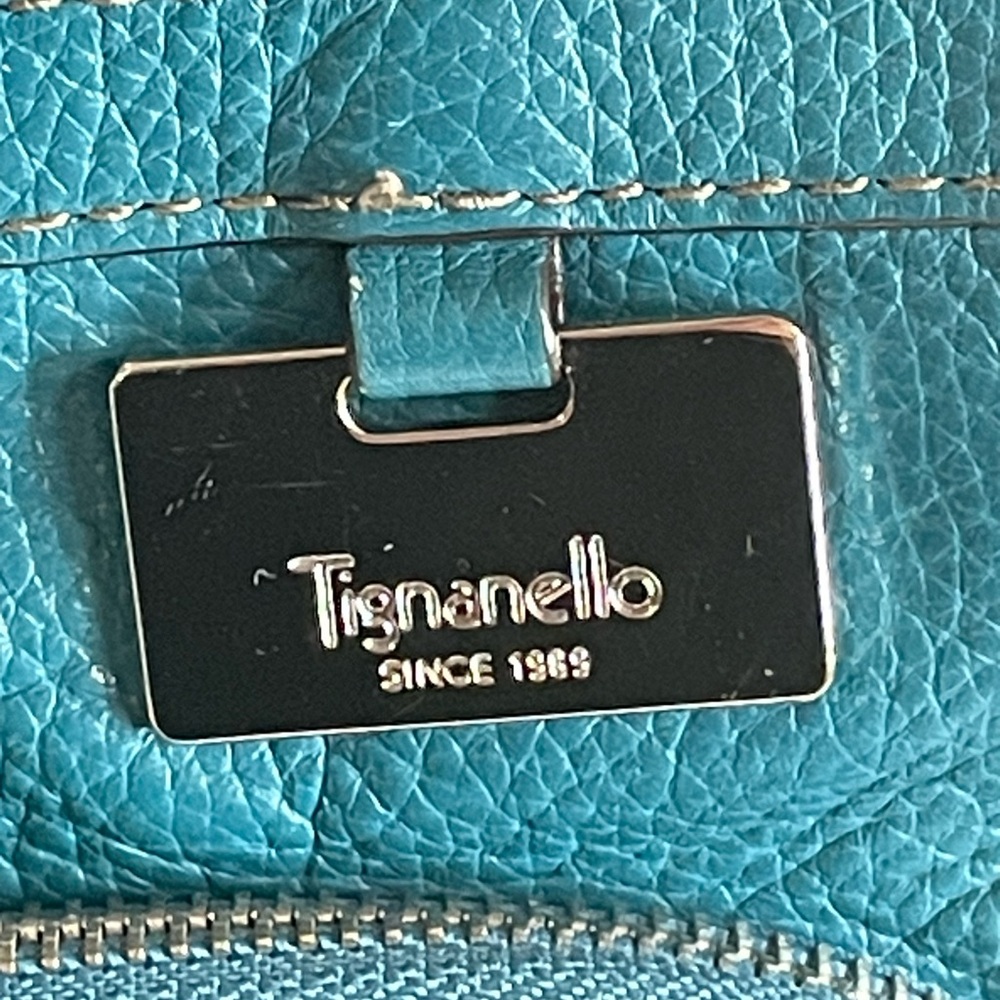 Tignanello women’s leather Teal Crossbody purse bag - Picture 2 of 7